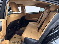 Lexus ES 2025 200 Premium Edition - ფოტო 9