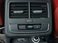 Audi A4L 200 Million Units Joyful Edition 40 TFSI Luxury Dynamic - ფოტო 9