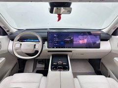 Lynk & Co Geely Lynk & Co 900 2.0T Ultra 6-Seater - ფოტო 10