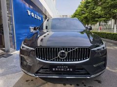 Volvo XC60 B5 AWD Smart Luxury Edition - ფოტო 2