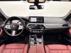 BMW 5 Series 530Li Luxury M Sport Package - ფოტო 10