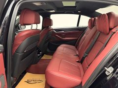 BMW 5 Series 530Li Luxury M Sport Package - ფოტო 9
