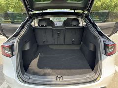 Tesla Model Y Standard Range RWD - ფოტო 13