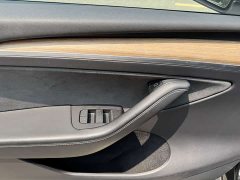 Tesla Model Y Standard Range RWD - ფოტო 15