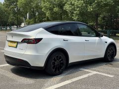 Tesla Model Y Standard Range RWD - ფოტო 2