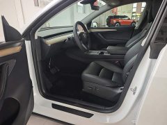 Tesla Model Y 2022 Facelift Rear-Wheel Drive - ფოტო 11