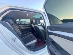 Volkswagen Golf 2023 280TSI DSG Pro - ფოტო 17