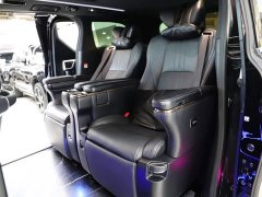 Toyota Vellfire Crown Hybrid 2.5L HV Premium Edition - фото 7