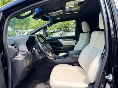 Lexus LM 2020 300h Four-Seat Royal Edition - ფოტო 12