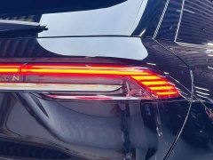Ford Explorer 2.0T Two-Wheel Drive Premium - ფოტო 17