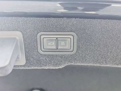 Audi A8 A8L 50 TFSI quattro Comfort Heritage Edition - ფოტო 18