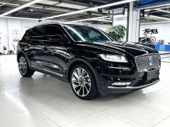 Lincoln Explorer 2.7T AWD Prestige - ფოტო 3