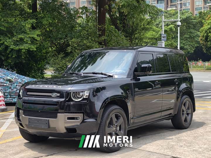 Land Rover Defender 110 3.0T P400 X-Dynamic HSE
