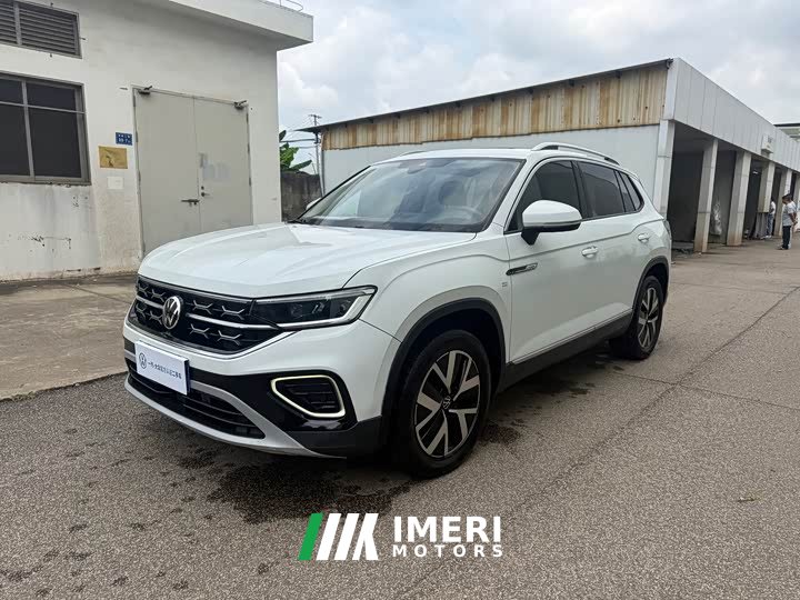 Volkswagen Tharu Taos 300TSI FWD Luxury Plus Advanced Edition
