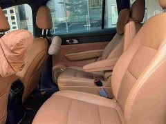 Li Auto ONE Extended Range 6-Seater - ფოტო 10