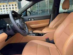 Li Auto ONE Extended Range 6-Seater - ფოტო 9