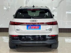 Audi Q5 e-tron 50 e-tron quattro Glory Edition Brocade Package - ფოტო 5