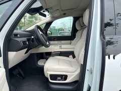 Li Auto MEGA 2025 Home Family Edition - ფოტო 10