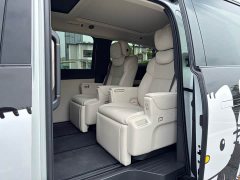 Li Auto MEGA 2025 Home Family Edition - ფოტო 12