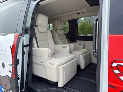 Li Auto MEGA 2025 Home Family Edition - ფოტო 18