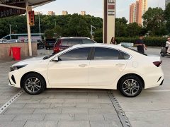 Kia K3 1.5L CVT Luxury Smart Edition - ფოტო 3