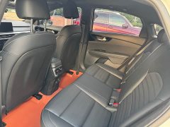 Kia K3 1.5L CVT Luxury Smart Edition - ფოტო 8