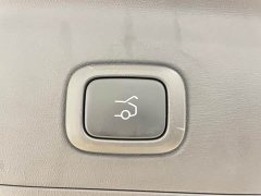 NIO ES8 2023 75kWh - ფოტო 18