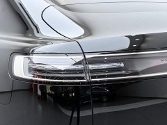 Xpeng Zun S800 Extended Range Starlight Executive Edition 4-Seater (192-line LiDAR) - ფოტო 9