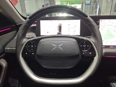 XPeng P7 670N - ფოტო 14
