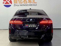 BMW 5 Series 530Li Luxury M Sport Package - ფოტო 14