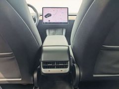 Tesla Model Y 2021 Standard Range RWD - ფოტო 16