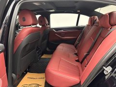 BMW 5 Series 530Li Premier M Sport Package - ფოტო 9