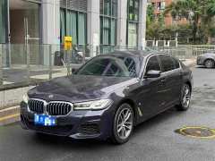 BMW 5 Series 525Li M Sport Package - ფოტო 1