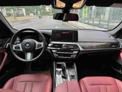 BMW 5 Series 525Li M Sport Package - ფოტო 7