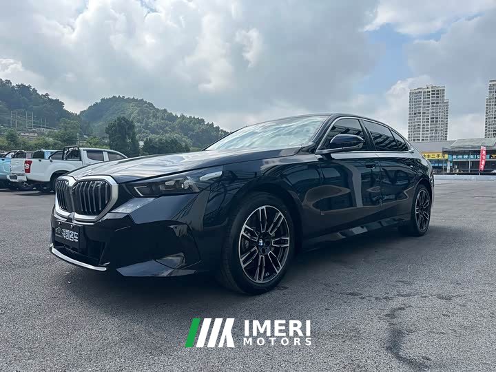 BMW 5 Series 530Li Premier M Sport Package