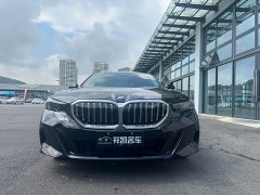 BMW 5 Series 530Li Premier M Sport Package - ფოტო 2