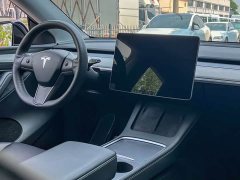 Tesla Model Y 2023 Rear-Wheel Drive - ფოტო 10
