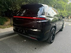 Li Auto Ideal L8 2023 Air - ფოტო 11