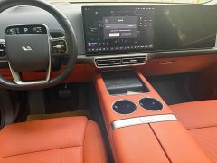 Li Auto Ideal L8 2023 Air - ფოტო 7