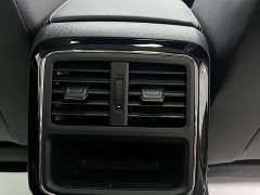 Volkswagen Passat 280TSI Elite - ფოტო 11