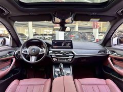 BMW 5 Series 530Li Luxury M Sport Package - ფოტო 12
