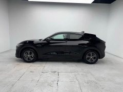 Ford Mustang Mach-E 2021 Standard Range RWD - ფოტო 2