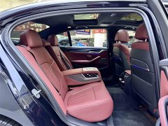 BMW 5 Series 530Li Luxury M Sport Package - ფოტო 6