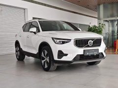 Volvo XC40 2025 B3 Smart Luxury Edition - ფოტო 3