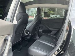 Tesla Model Y Long Range All-Wheel Drive - ფოტო 13