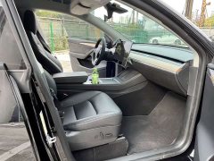 Tesla Model Y Long Range All-Wheel Drive - ფოტო 4