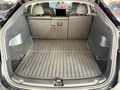 Tesla Model Y Long Range All-Wheel Drive - ფოტო 14