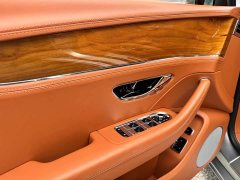 Bentley Flying Spur 4.0T V8 Standard Edition - ფოტო 9
