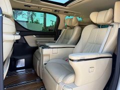 Toyota Alphard Hybrid 2.5L Premium Edition - ფოტო 10