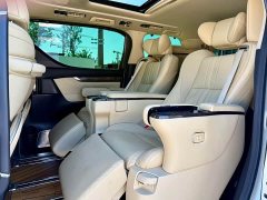 Toyota Alphard Hybrid 2.5L Premium Edition - ფოტო 11